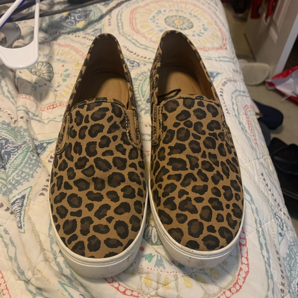 Womens size 11. Old Navy leopard print slip on sneakers.